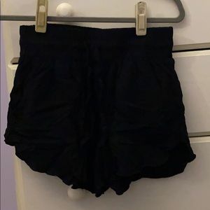 black flowy shorts